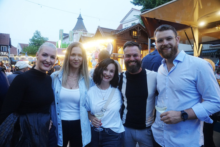 Große KURT-Bildergalerie zum Altstadtfest-Auftakt: Die schönsten Fotos vom prächtigen Freitagabend auf Gifhorns Party Nummer eins