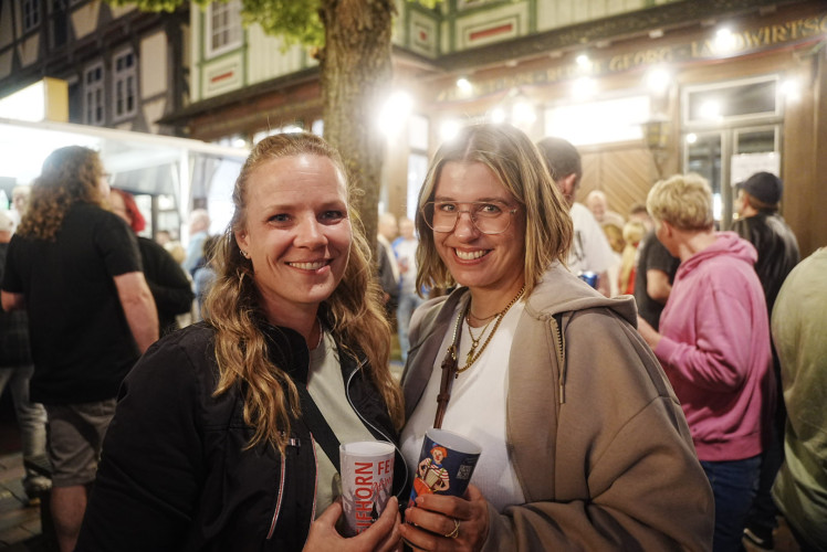Große KURT-Bildergalerie zum Altstadtfest-Auftakt: Die schönsten Fotos vom prächtigen Freitagabend auf Gifhorns Party Nummer eins