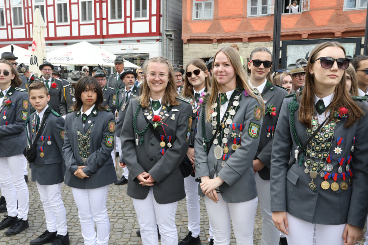 Große KURT-Fotogalerie zum Gifhorner Schützenfest: Der Tag, an dem Wilfried Albrecht und Sandra Kopatzki triumphierten