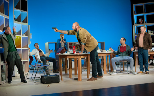 Große Namen stehen in der Stadthalle Gifhorn auf der Bühne: Theater-Abo mit Komödie, Beziehungsdrama, Promi-Lesung, Krimi und Musical