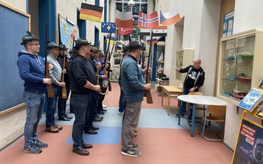 Großer Zapfenstreich auf dem Schützenplatz: Am Samstag sind alle Gifhornerinnen und Gifhorner zum Glanzlicht des USK-Jubiläums eingeladen