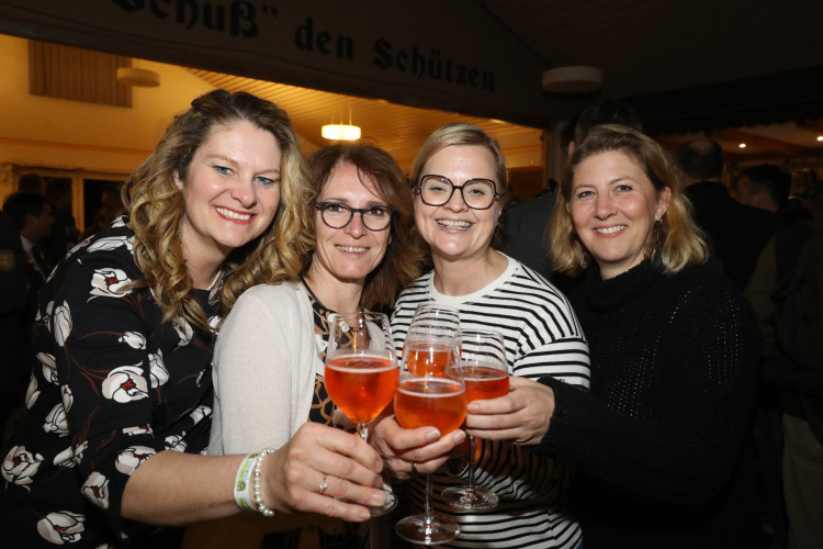 Großer Zapfenstreich auf dem Gifhorner Schützenplatz: Wir zeigen Euch die besten Bilder