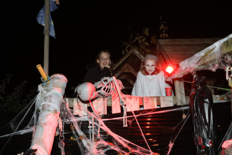 Gruseln bei den Heucherts: KURT zeigt Euch die schönsten Halloween-Fotos aus dem Großen Kamp in Gifhorn