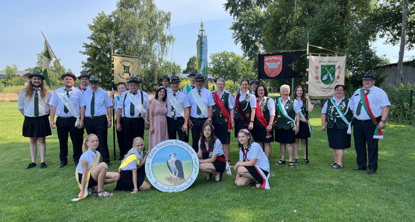 Gut bestückt fürs Jubiläum: Vom 11. bis zum 14. Juli werden in Neudorf-Platendorf 125 Jahre auf dem Schützenfest gefeiert