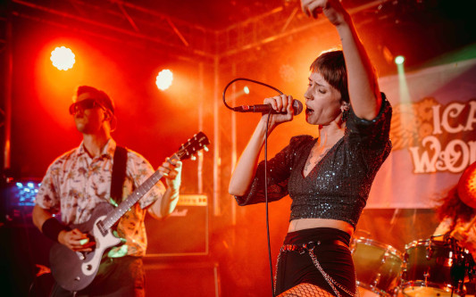 Heimspiel für Polly: Dusty Dynamite sind am Samstag beim Gifhorner Altstadtfest zu bestaunen