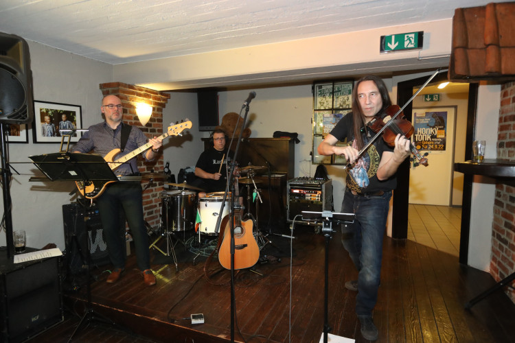 Hier kommen die schönsten Fotos vom Honky-Tonk-Festival in Gifhorn