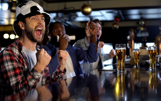 Hier könnt Ihr in Gifhorn die Fußball-WM verfolgen - Flax, H1, Alt Gifhorn und Freizeitzentrum Malibu übertragen das Großereignis