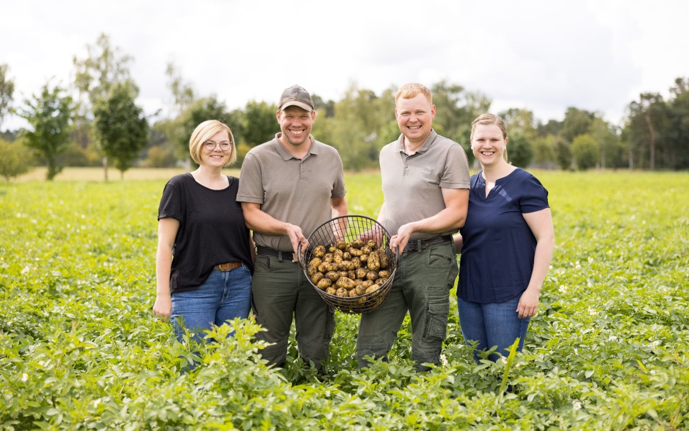 Hier leben zwei Familien ihre Leidenschaft aus: Die Familien Meyer und Pieper aus Wahrenholz sind zusammen die IseBauern