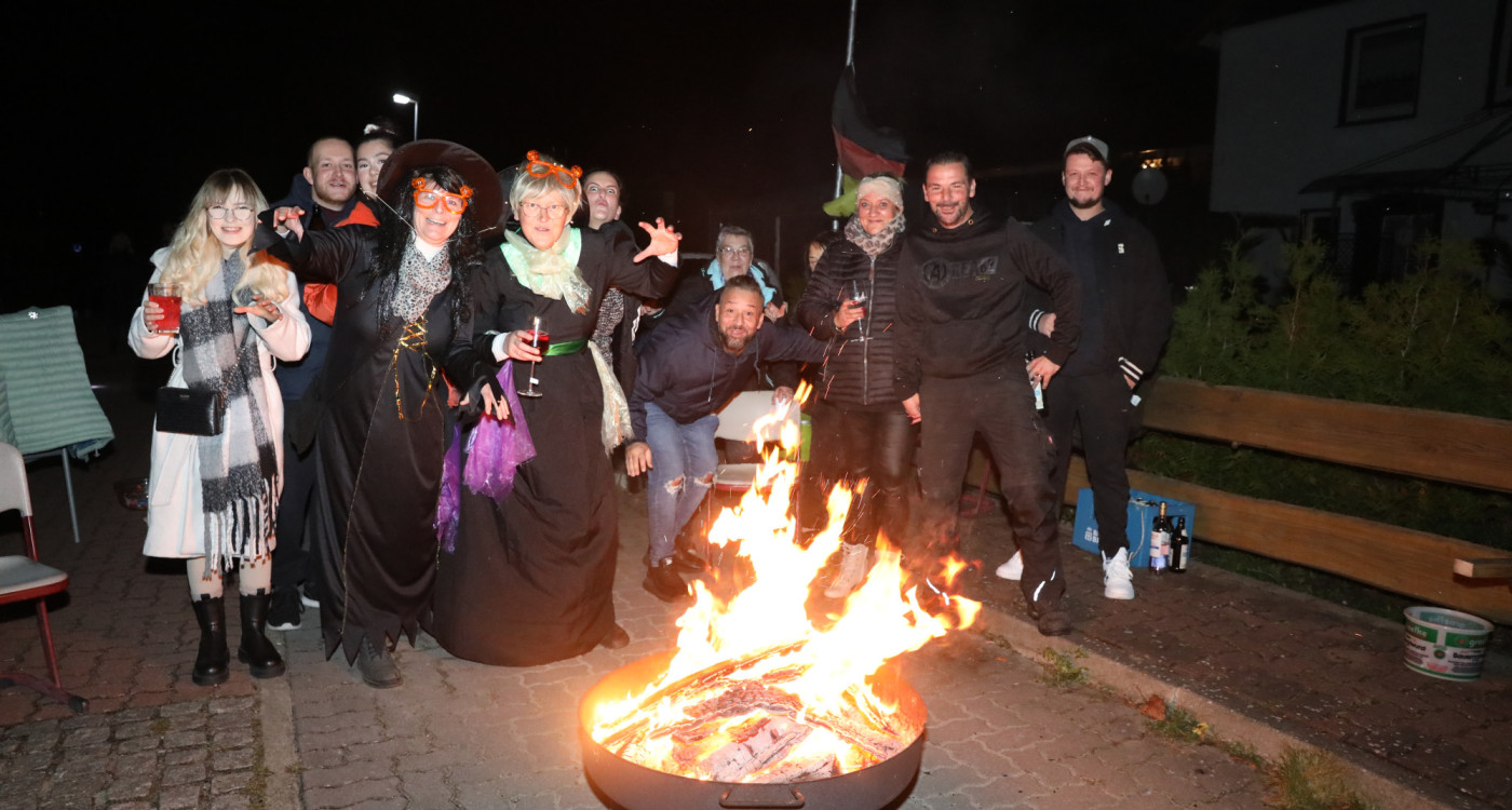 Horror im Siedlerweg: Beim Halloween-Rundgang der Familie Hoffmann spukt es gewaltig