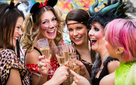 Hossa, Hossa: Große Faschingsparty im Tanzlokal Bei Micha in der Gifhorner Südstadt