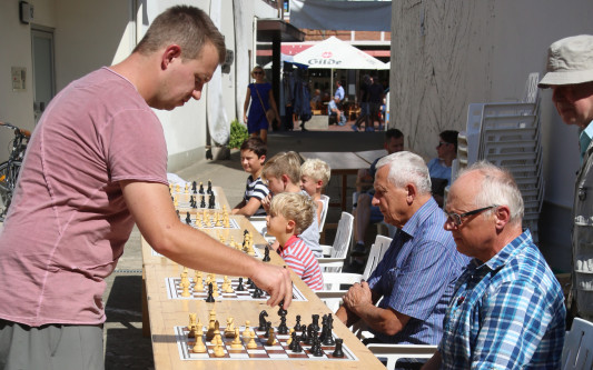 Ich fordere Dich zu einem D-D-D-Duell: Beim Altstadtfest gibt's wieder das Blitzschachturnier