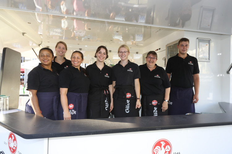 Ihr seid die Retter unseres Altstadtfestes: Wie Mitarbeiter und Freiwillige drei Tage Vollpower gaben