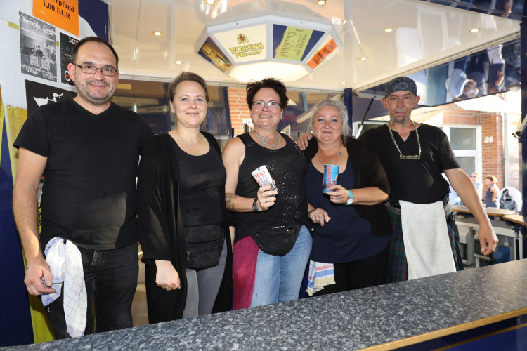 Ihr seid die Retter unseres Altstadtfestes: Wie Mitarbeiter und Freiwillige drei Tage Vollpower gaben