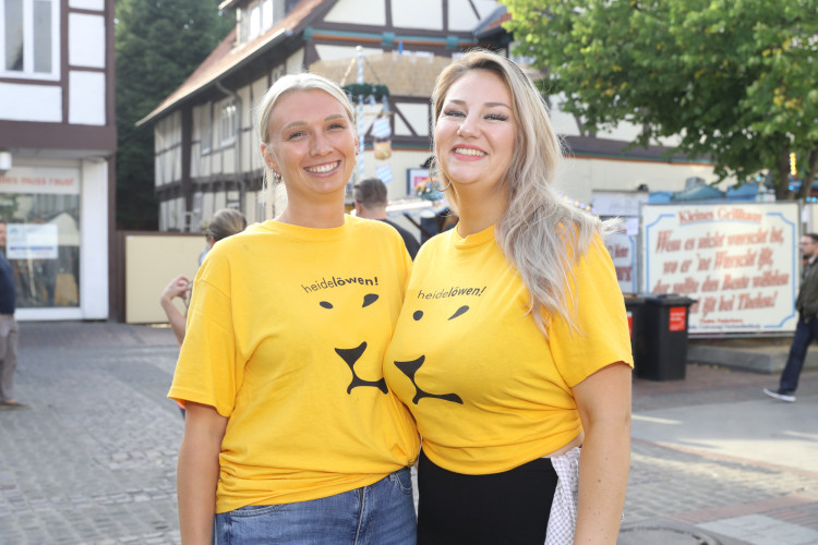 Ihr seid die Retter unseres Altstadtfestes: Wie Mitarbeiter und Freiwillige drei Tage Vollpower gaben