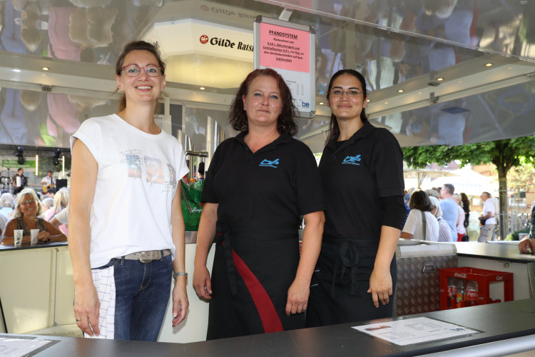 Ihr seid die Retter unseres Altstadtfestes: Wie Mitarbeiter und Freiwillige drei Tage Vollpower gaben