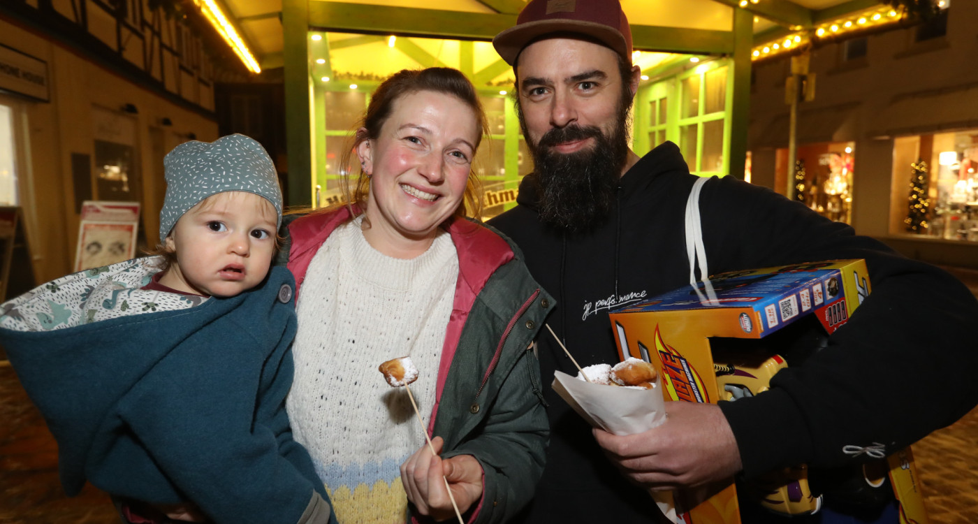 In KURTs Bildergalerie: So viel Freude macht der Gifhorner Weihnachtsmarkt 2023