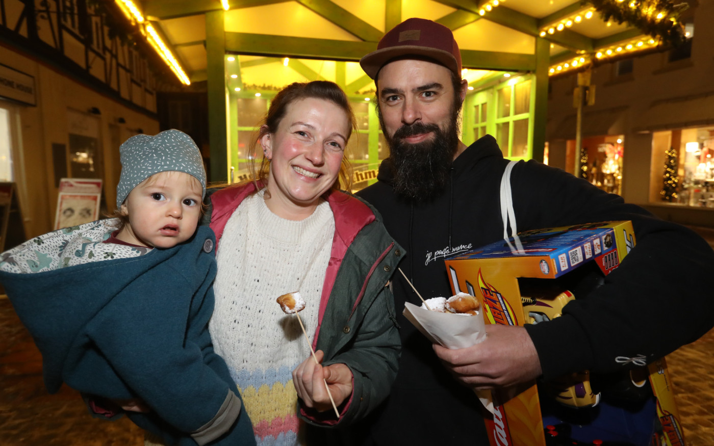 In KURTs Bildergalerie: So viel Freude macht der Gifhorner Weihnachtsmarkt 2023