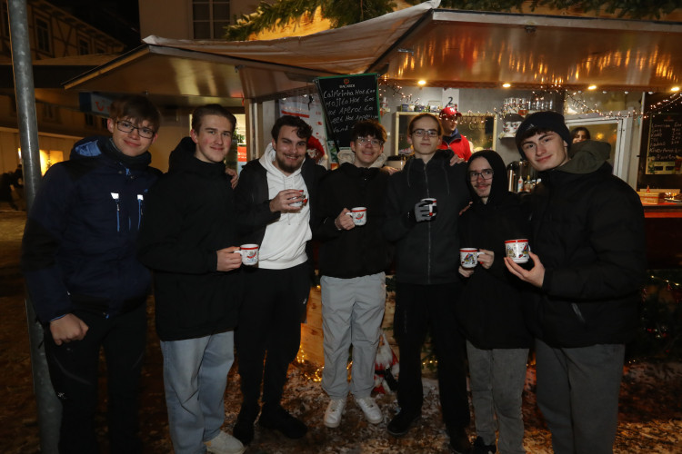 In KURTs Bildergalerie: So viel Freude macht der Gifhorner Weihnachtsmarkt 2023