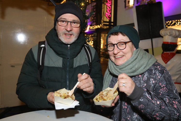 In KURTs Bildergalerie: So viel Freude macht der Gifhorner Weihnachtsmarkt 2023