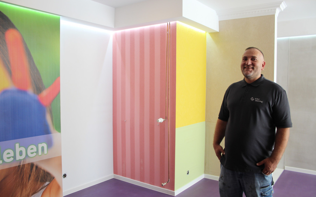 Jede Oberfläche ist ein Unikat – Malermeister Gehring präsentiert stolz seinen selbst gestalteten Showroom