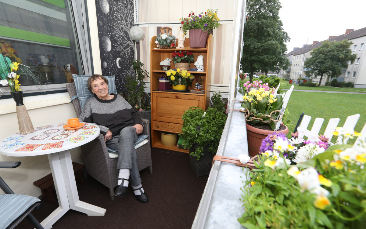 Jetzt abstimmen beim Balkon-Wettbewerb: Die Finalistin Inge Wahl erlebt pure Lebensfreude zwischen ihren Blumen