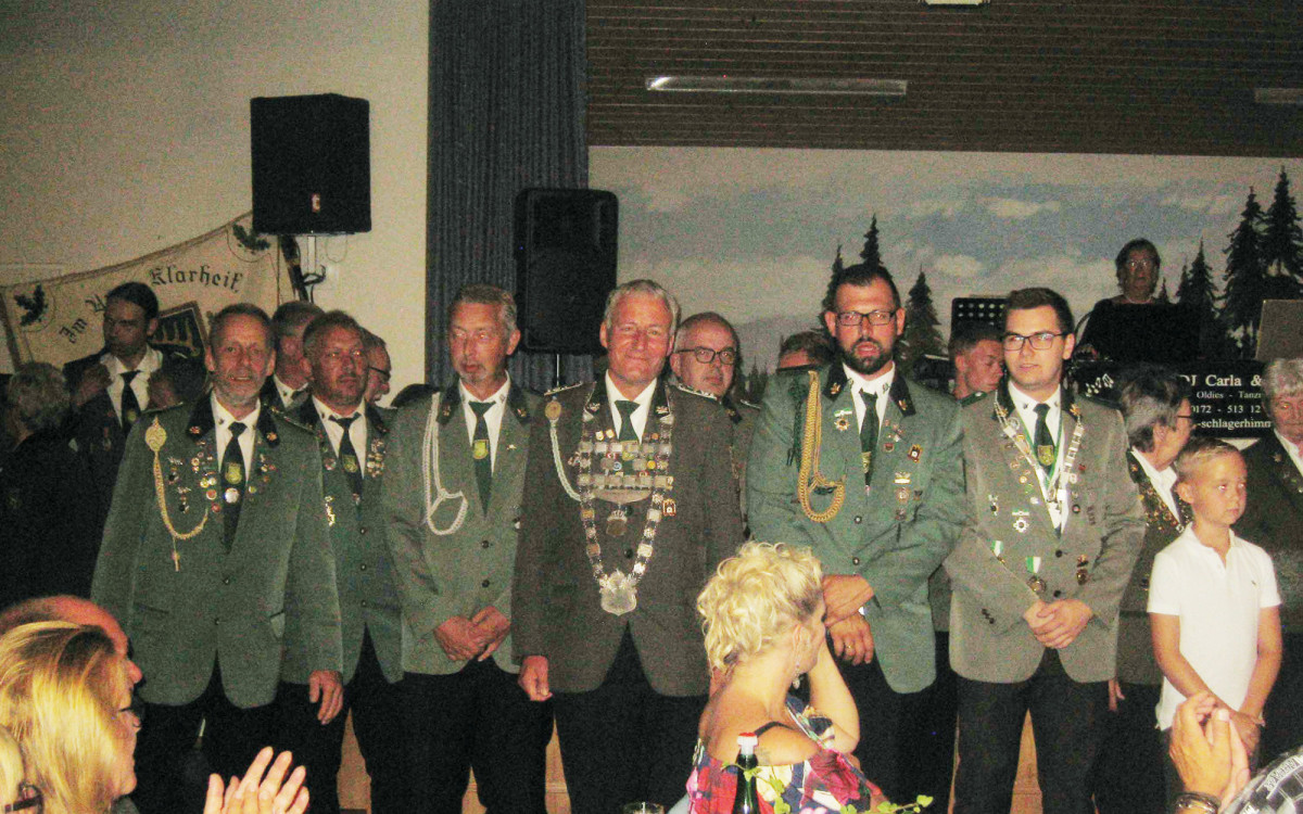Jörg Meyer schießt sich in einem Jahr zu zwei Ketten -  6. Zug USK pflegt eine tolle Freundschaft in den Harz