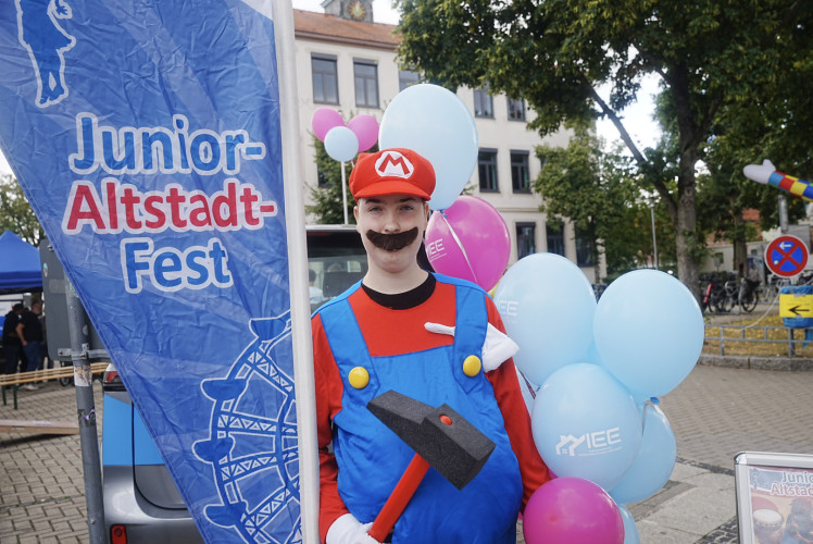 Junior-Altstadtfest, Ballett, Kulturverein-Geburtstag, Live-Musik und mehr: So sieht ein vergnügter Nachmittag auf Gifhorns Altstadtfest aus – mit großer KURT-Bildergalerie