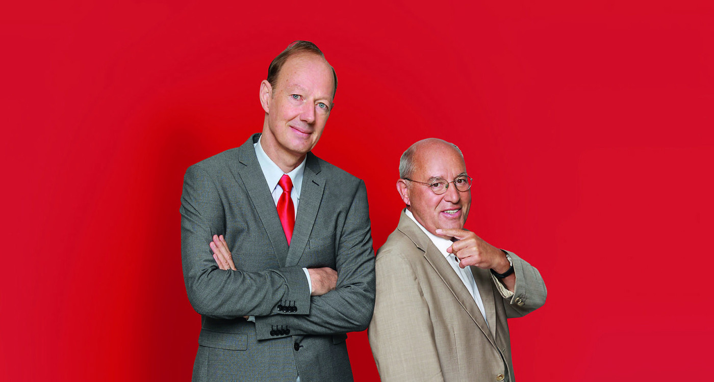 Kanzlerduell der Herzen in der Stadthalle Gifhorn: KURT fragt nach, Gregor Gysi und Martin Sonneborn antworten