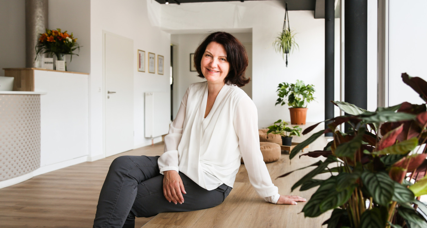 Keine Angelina Jolie, dafür integrative Medizin - Dr. Martina Herzog eröffnet ihre ganzheitliche Praxis an Gifhorns Torstraße