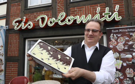 Keks für die Kleinen, Proteine für die Großen - Das Gifhorner Eiscafé Dolomiti freut sich auf Sonnenschein und die neue Saison