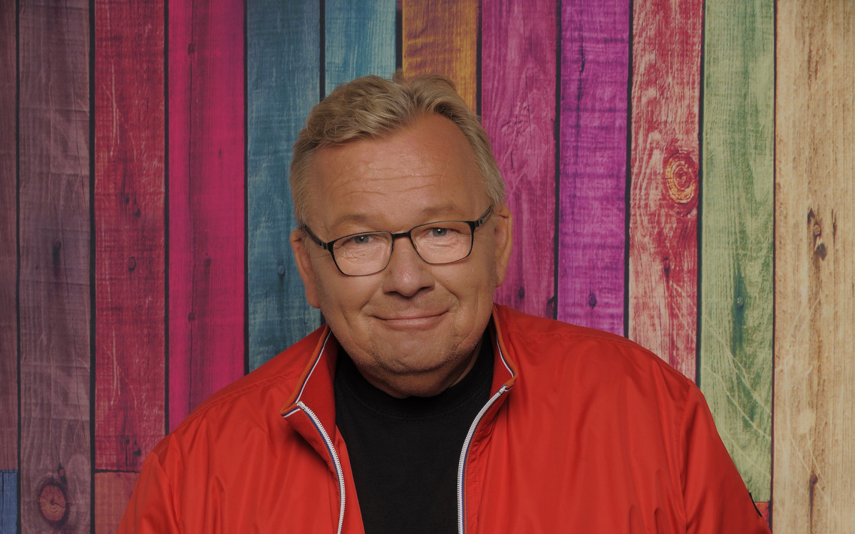 Komiker Bernd Stelter kommt nach Gifhorn - KURT verlost Tickets