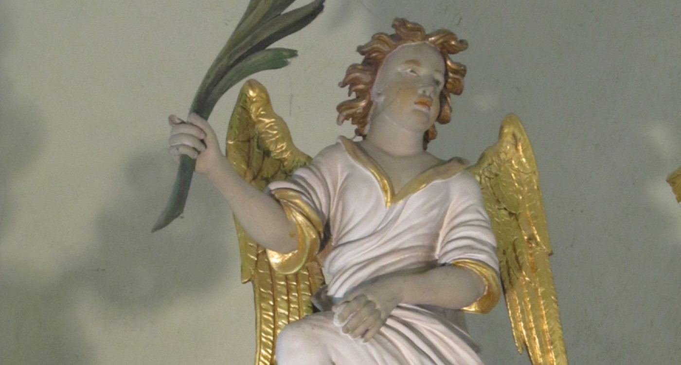 Kunsthistorischer Vortrag in der St. Nicolai-Kirche über Flügelwesen und Gifhorns Gottesbote, dem zwei Finger fehlen