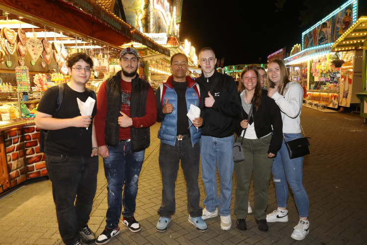 KURT-Bildergalerie: Breakdancer, Autoskooter, Zuckerwatte und mehr – Hier kommen die schönsten Fotos vom Rummel zum Gifhorner Schützenfest