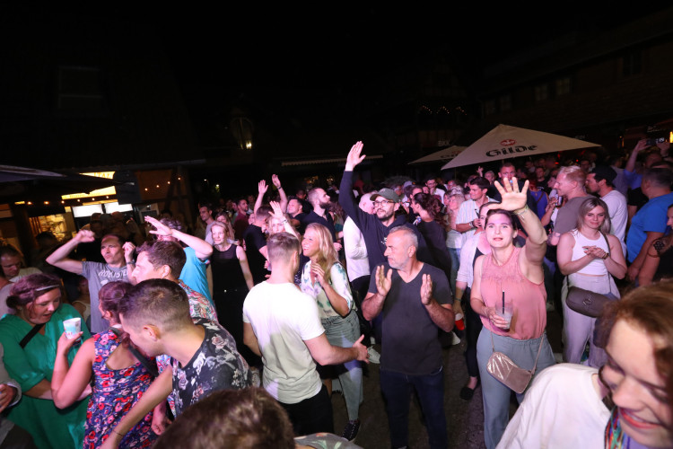 KURT-Bildergalerie: Hier kommen die schönsten Fotos vom Altstadtfest-Freitag