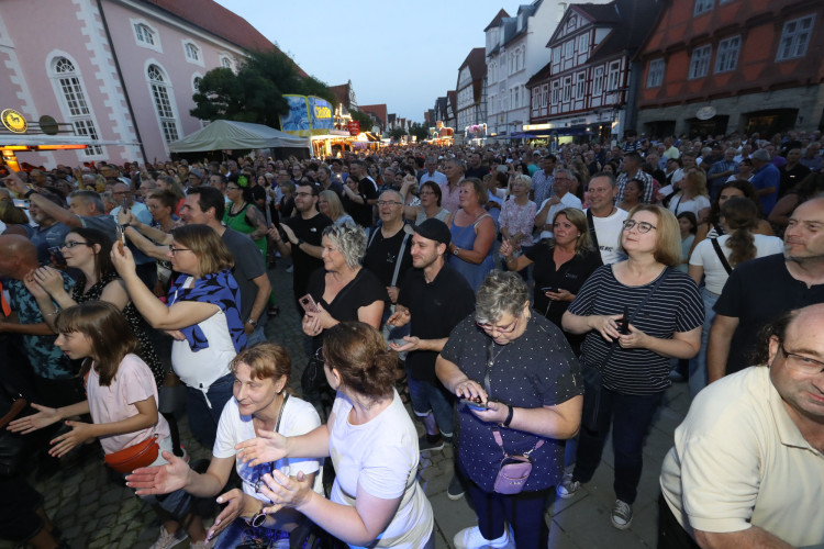 KURT-Bildergalerie: Hier kommen die schönsten Fotos vom Altstadtfest-Freitag