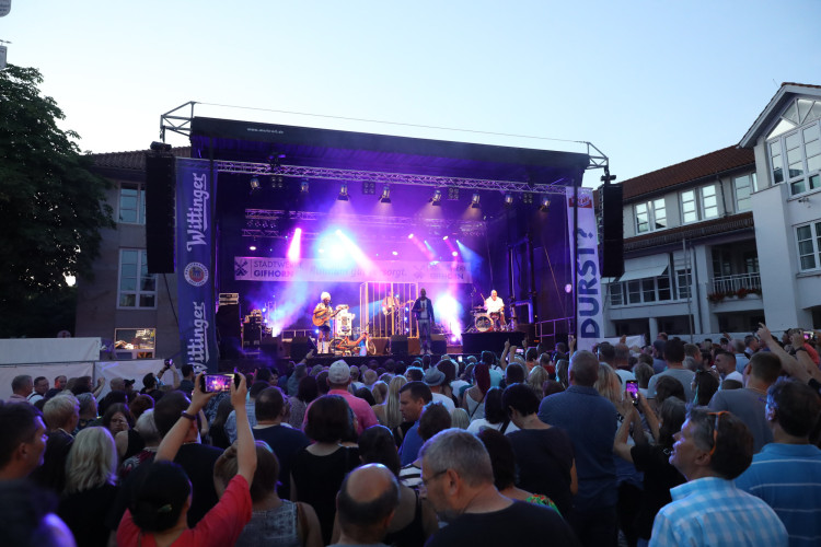 KURT-Bildergalerie: Hier kommen die schönsten Fotos vom Altstadtfest-Freitag