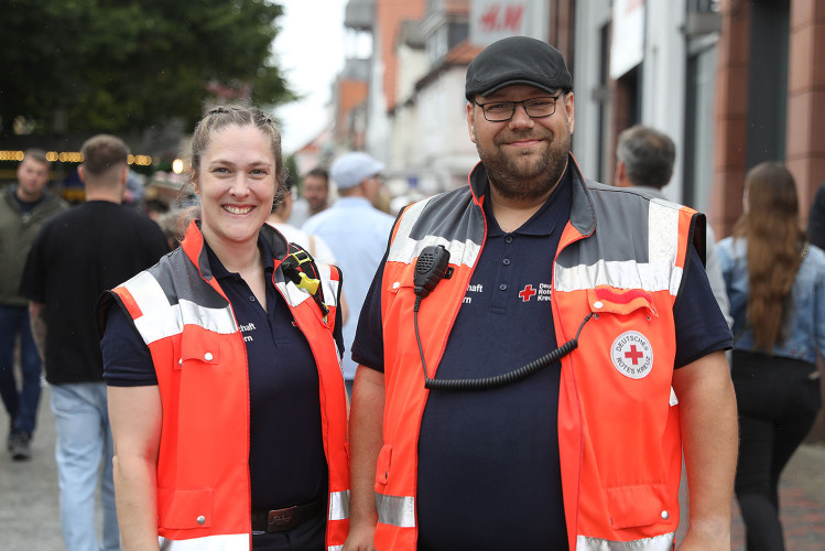 KURT-Bildergalerie: Ihr habt unser Gifhorner Altstadtfest erst ermöglicht – Tausend Dank an alle Mitarbeiterinnen und Mitarbeiter