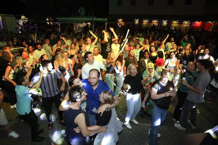 KURT-Bildergalerie: So schön war der Altstadtfest-Auftakt am Freitag
