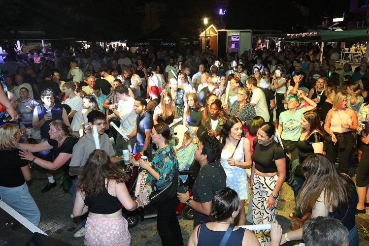 KURT-Bildergalerie: So schön war der Altstadtfest-Auftakt am Freitag