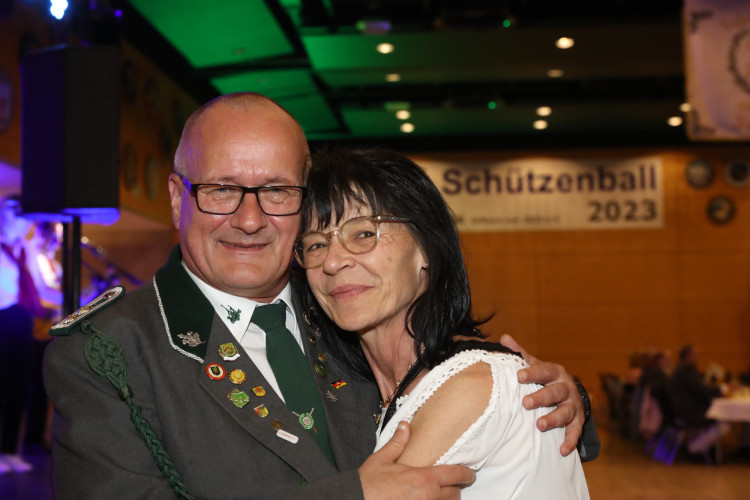 KURT-Bildergalerie: So schön waren die Schützenbälle in der Stadthalle und im BSK-Saal