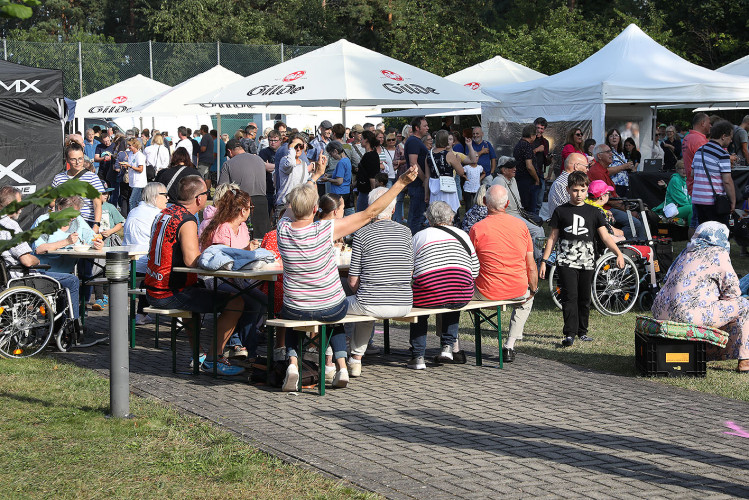 KURT-Bildergalerie: So viel Lebensfreude herrscht beim Festival der Gifhorner Lebenshilfe