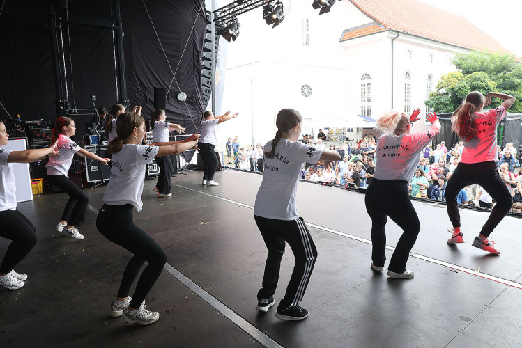 KURT-Bildergalerie: Voller Power geht das Gifhorner Altstadtfest am Samstag weiter – Hier gibt's die schönsten Fotos