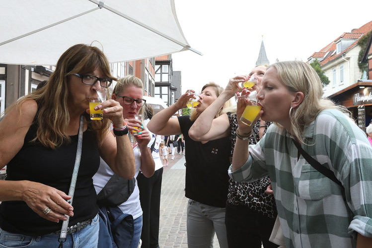 KURT-Bildergalerie: Voller Power geht das Gifhorner Altstadtfest am Samstag weiter – Hier gibt's die schönsten Fotos