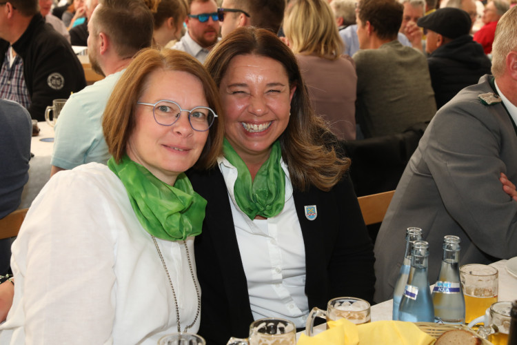 KURT-Fotogalerie zum Schützenfest Kästorf: Marius Wersal heißt Kästorfs neuer König