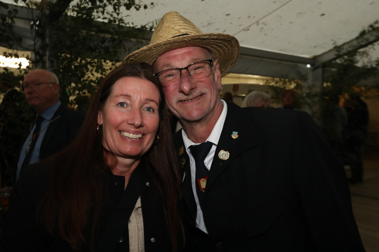 KURT-Fotogalerie zum Schützenfest Kästorf: Marius Wersal heißt Kästorfs neuer König