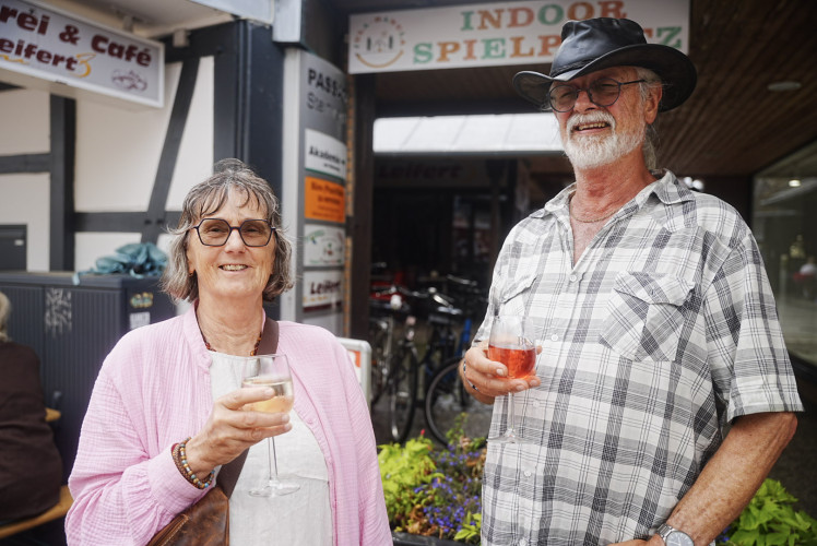 KURT zeigt Euch die schönsten Fotos von Gifhorns Weinfest-Eröffnung – Noch bis Samstag geht der Spaß in der Innenstadt weiter