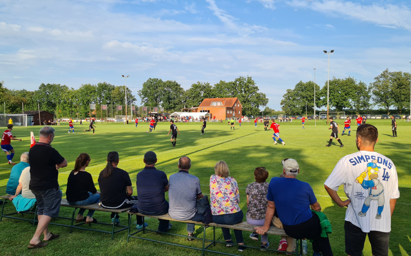 Letzter Test in Wilsche auf dem Weg zum Saisonstart: Handwerker-Cup in der Sportwoche zeigt vier Fußball-Teams aus dem Kreis