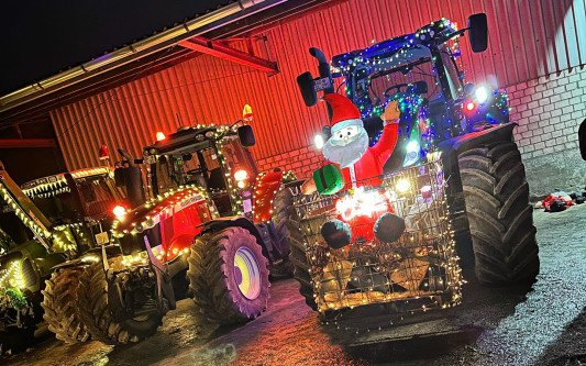 Leuchtende Trecker im Landkreis Gifhorn: Lichterfahrt am 14. und 15. Dezember geplant