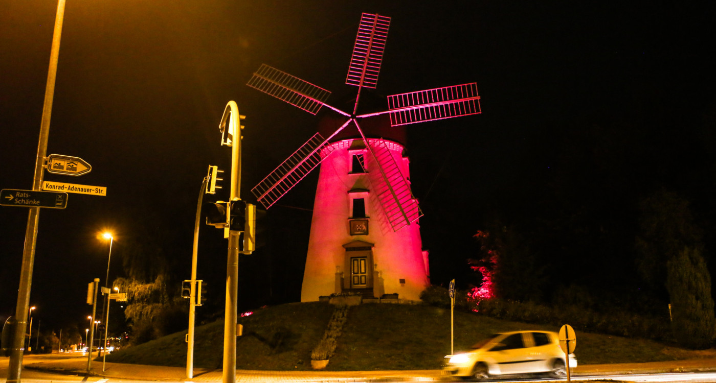 Leuchtendes Signal für die Rechte der Mädchen - Gifhorn erstrahlt am Sonntag ganz in rosa