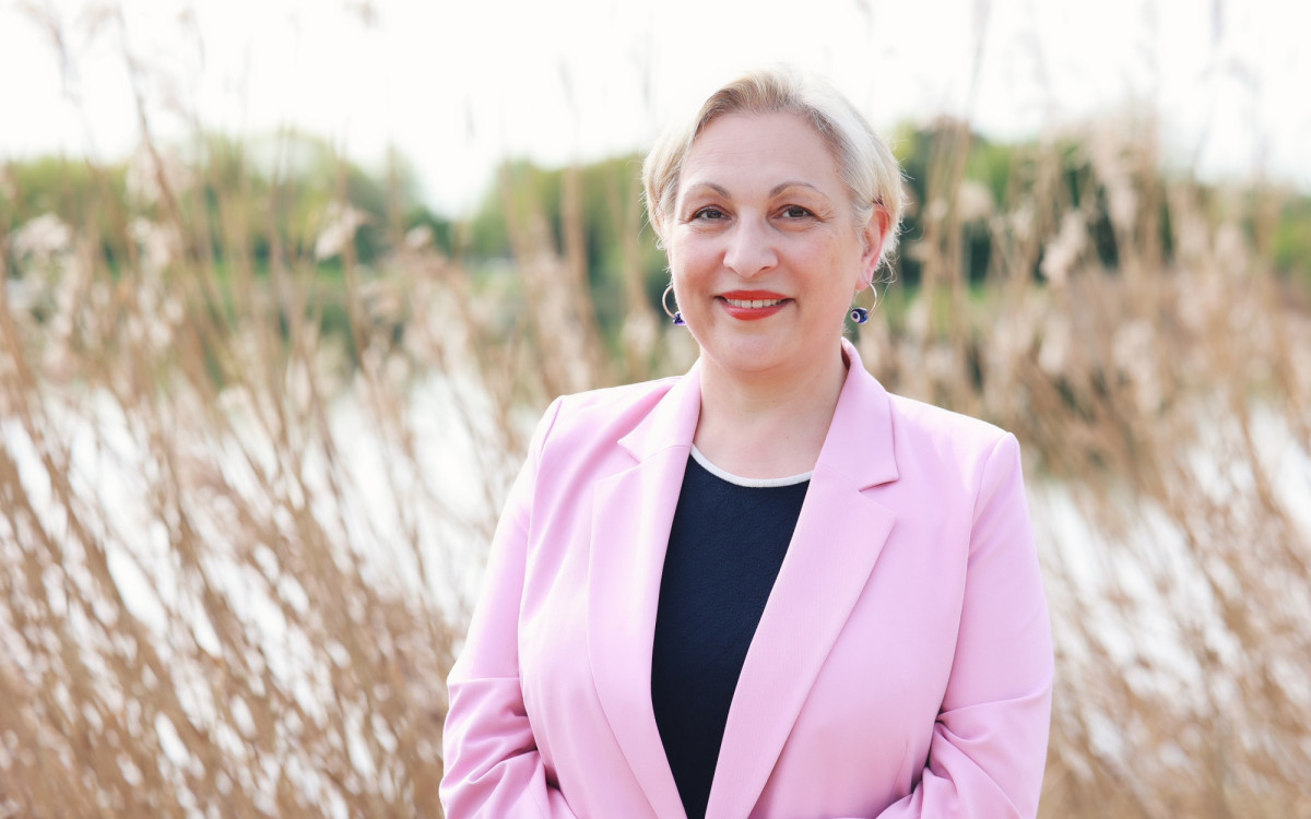 Literatur-Rezension: KURTs Mia Anna Elisabeth Timmer empfiehlt 